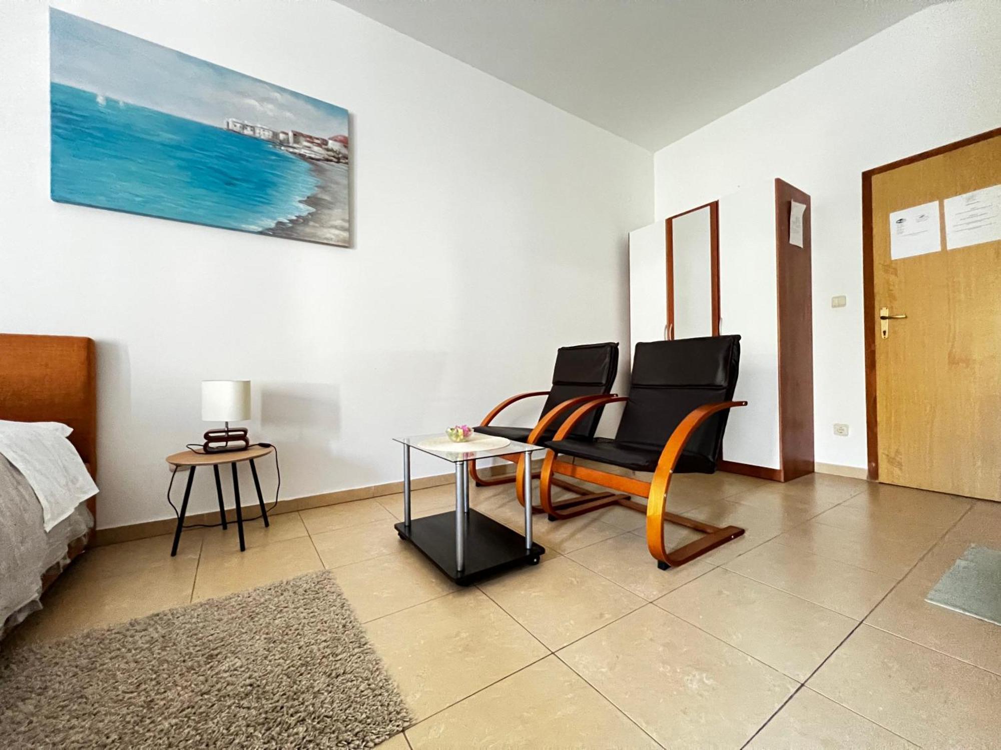 Lira Apartment