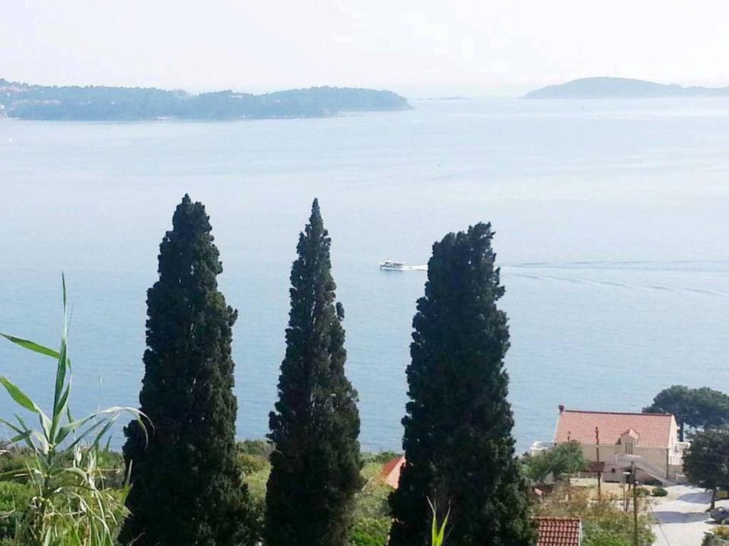 Lira